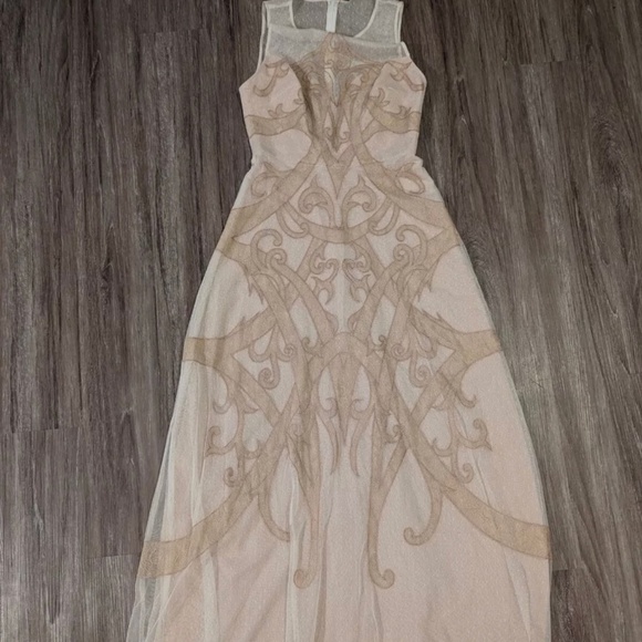 BCBGMAXAZRIA Acotas Lace-Appliqué Gown Dress Champagne Color Size 10 $498 - Picture 7 of 7
